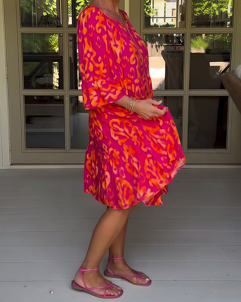 Sukienka Marisela – Stylowy nadruk, komfort przez cały dzień