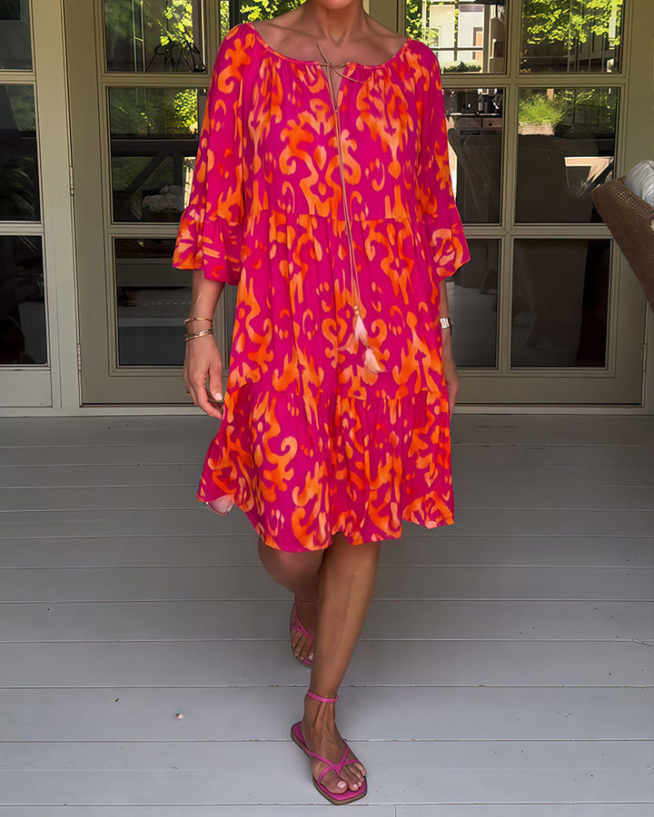 Sukienka Marisela – Stylowy nadruk, komfort przez cały dzień