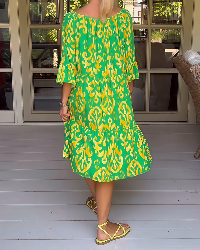 Sukienka Marisela – Stylowy nadruk, komfort przez cały dzień