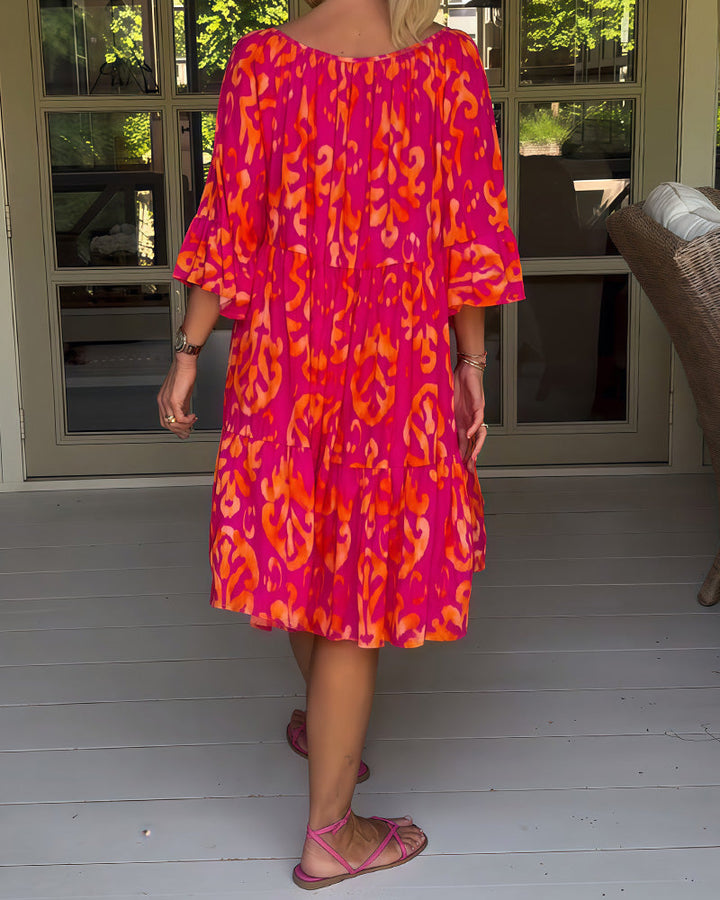 Sukienka Marisela – Stylowy nadruk, komfort przez cały dzień